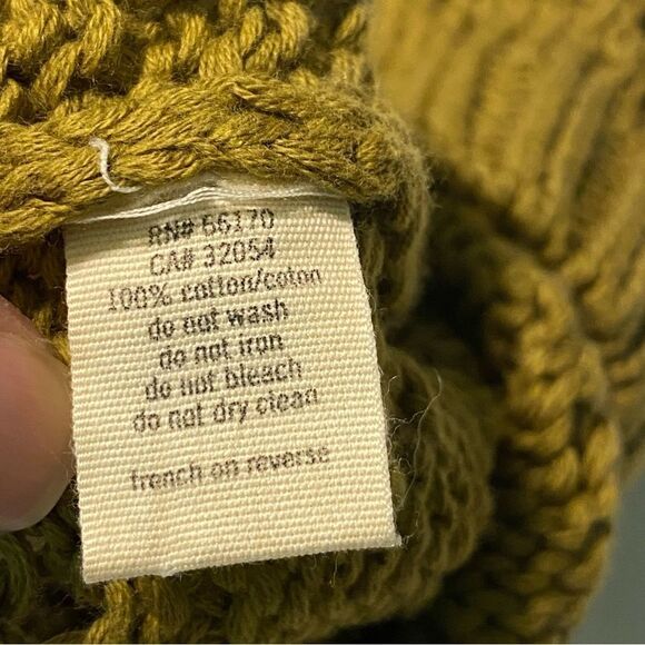 Urban Outfitters Pins & Needle open knot green scull beanie hat - Picture 5 of 8